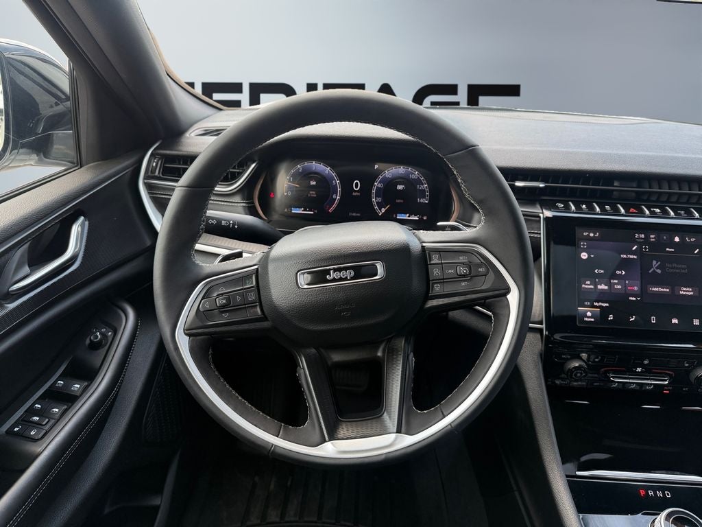2025 Jeep Grand Cherokee L Laredo