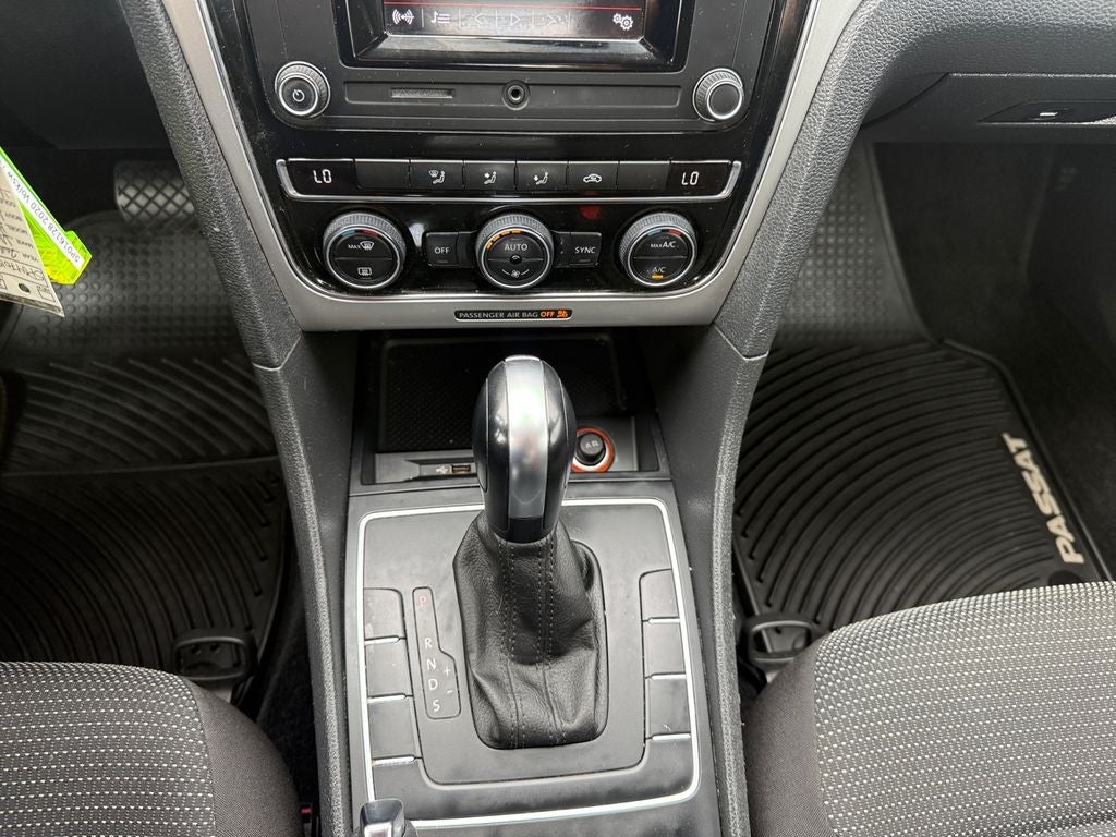 2016 Volkswagen Passat 1.8T S