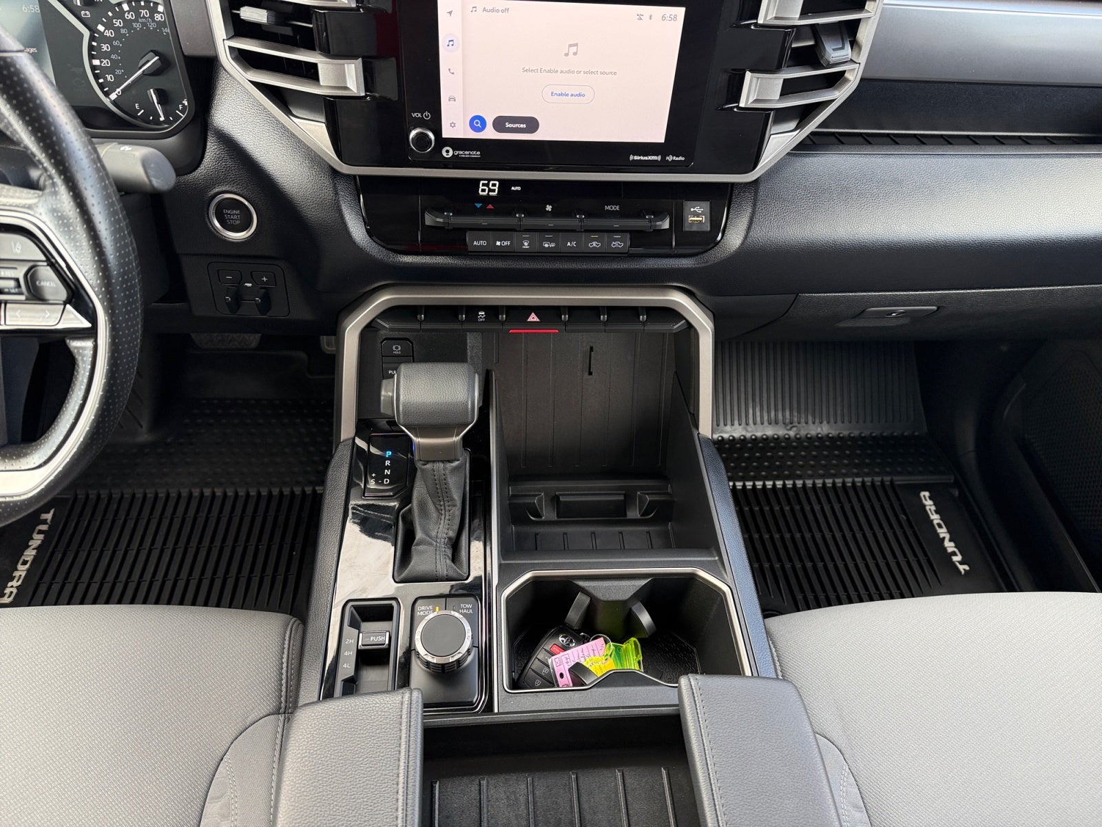 2024 Toyota Tundra 4WD SR5
