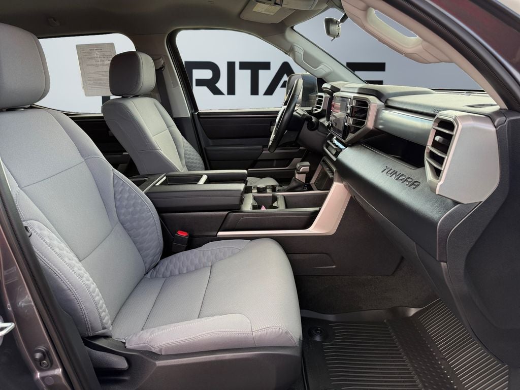 2024 Toyota Tundra 4WD SR5