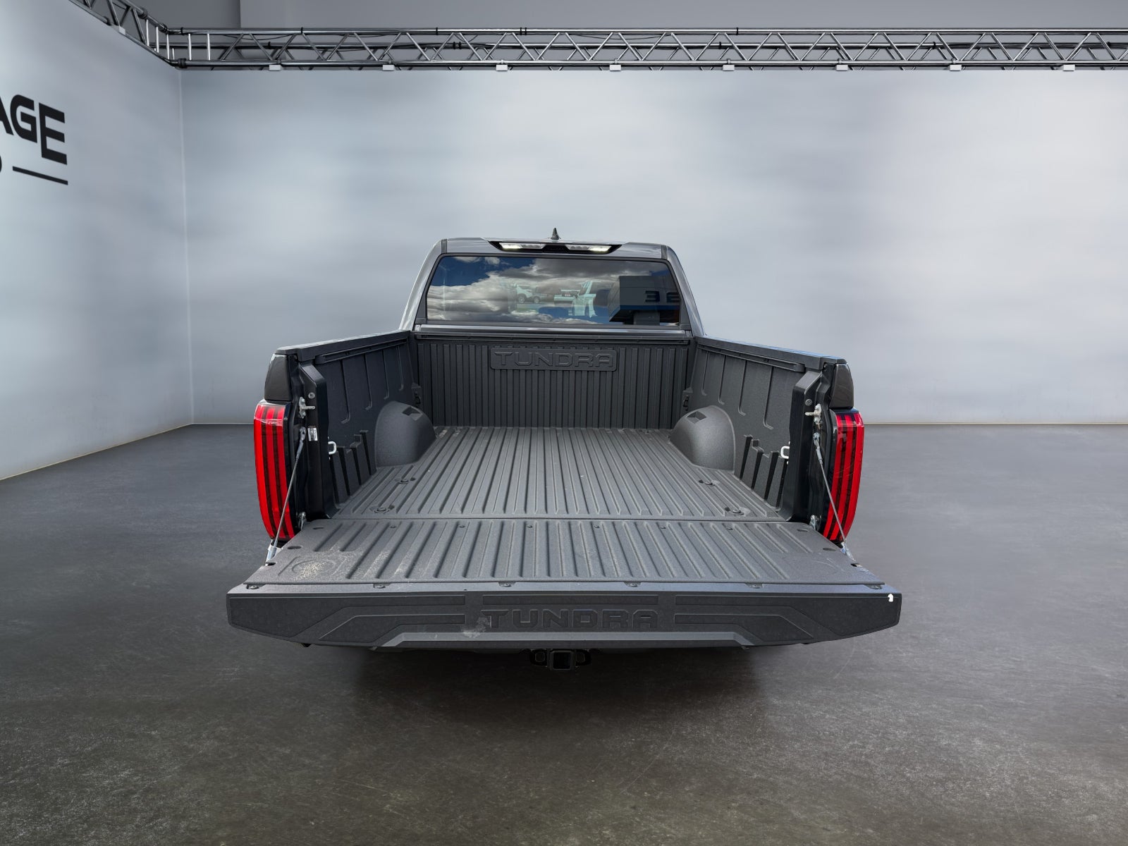 2024 Toyota Tundra 4WD SR5
