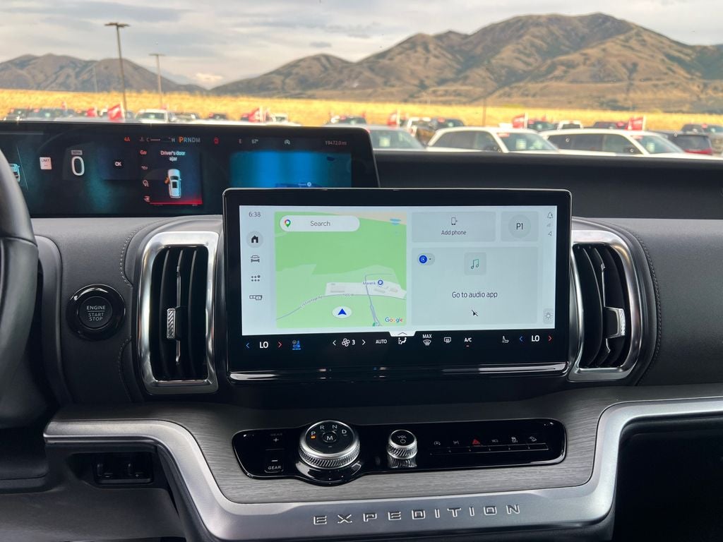 2025 Ford Expedition Platinum