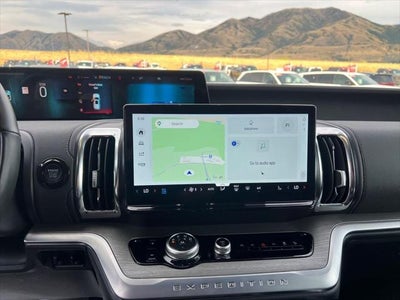 2025 Ford Expedition Platinum