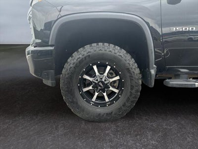 2023 Chevrolet Silverado 3500HD High Country