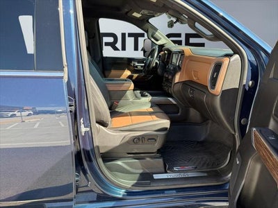 2022 Chevrolet Silverado 3500HD 4WD Crew Cab Standard Bed High Country