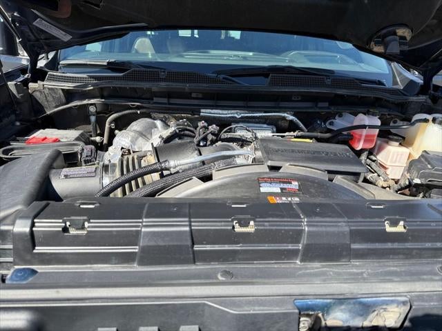 2022 Chevrolet Silverado 4WD Crew Cab Standard Bed High Country