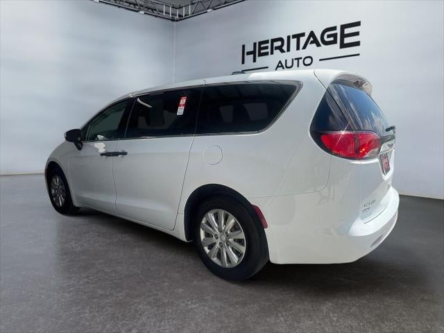 2021 Chrysler Voyager L