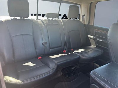 2018 RAM 3500 Laramie Crew Cab 4x4 8' Box