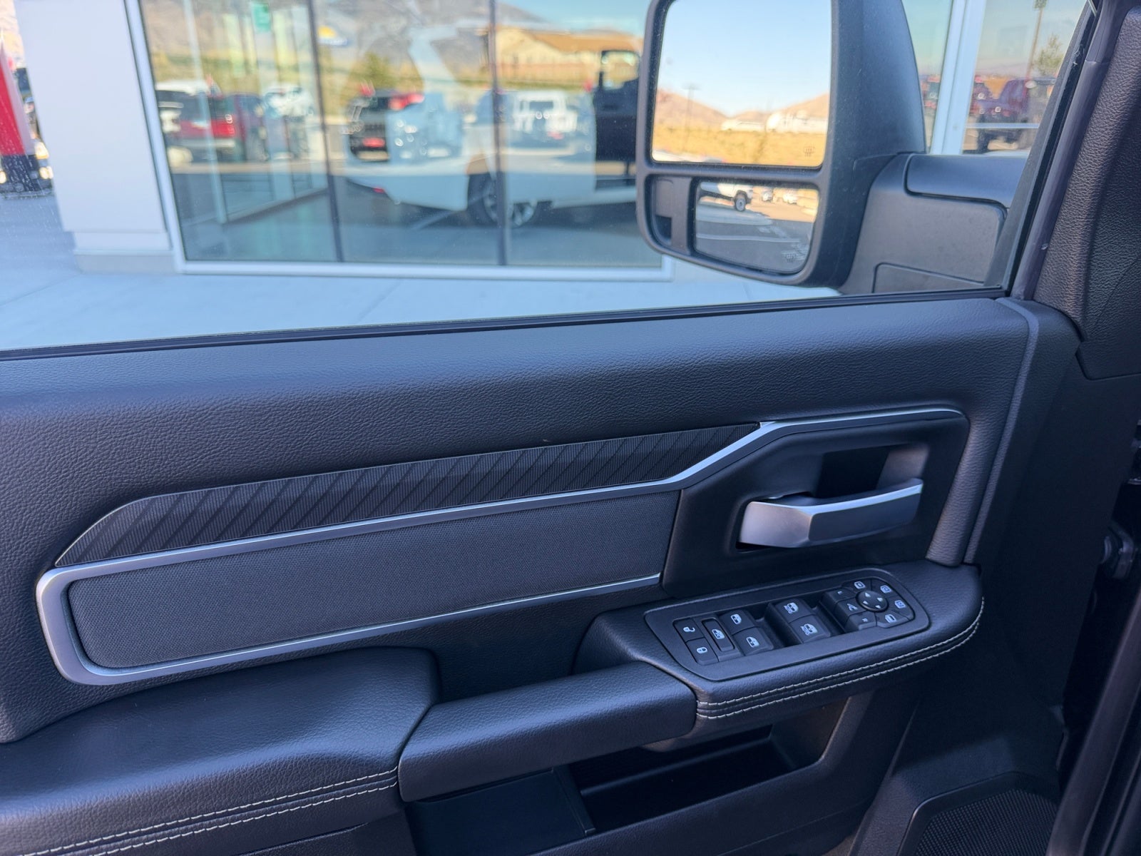2026 RAM 2500 Big Horn Crew Cab 4x4 8' Box