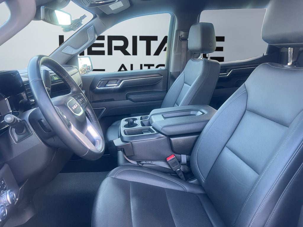 2025 GMC Sierra 1500 4WD Crew Cab Short Box SLT