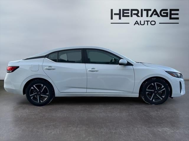 2024 Nissan Sentra SV Xtronic CVT