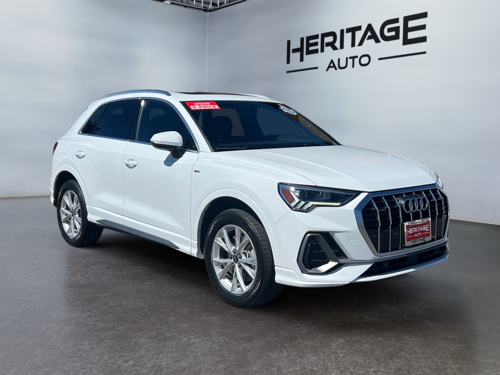2025 Audi Q3 Premium 45 TFSI S line quattro Tiptronic