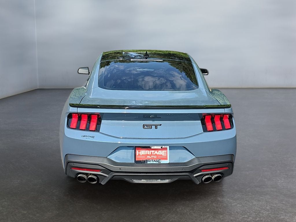 2025 Ford Mustang GT Premium Fastback