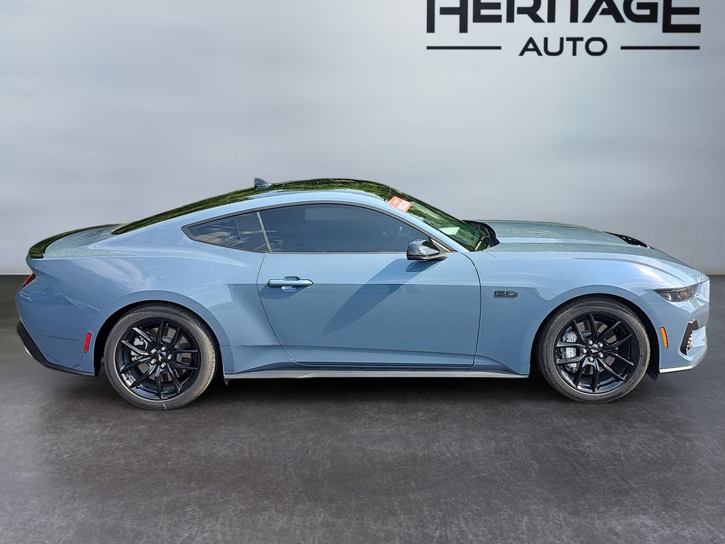 2025 Ford Mustang GT Premium Fastback