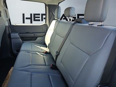 2026 Ford F-450 XL 4WD Crew Cab 179" WB 60" CA