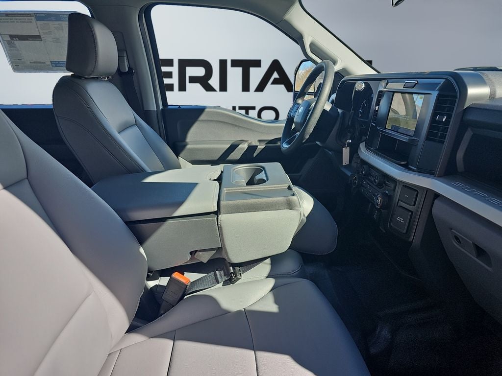 2026 Ford F-450 XL 4WD Crew Cab 179" WB 60" CA