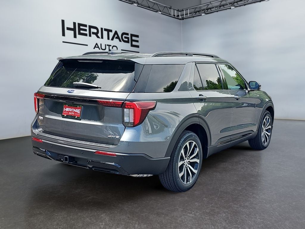2026 Ford Explorer ST-Line