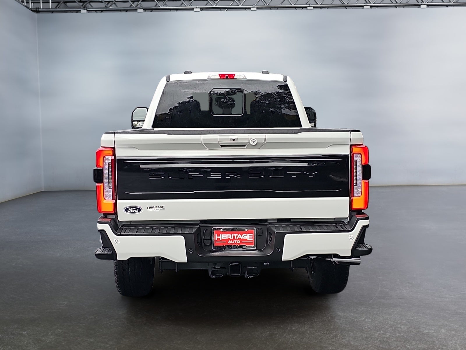 2027 Ford F-350 Platinum