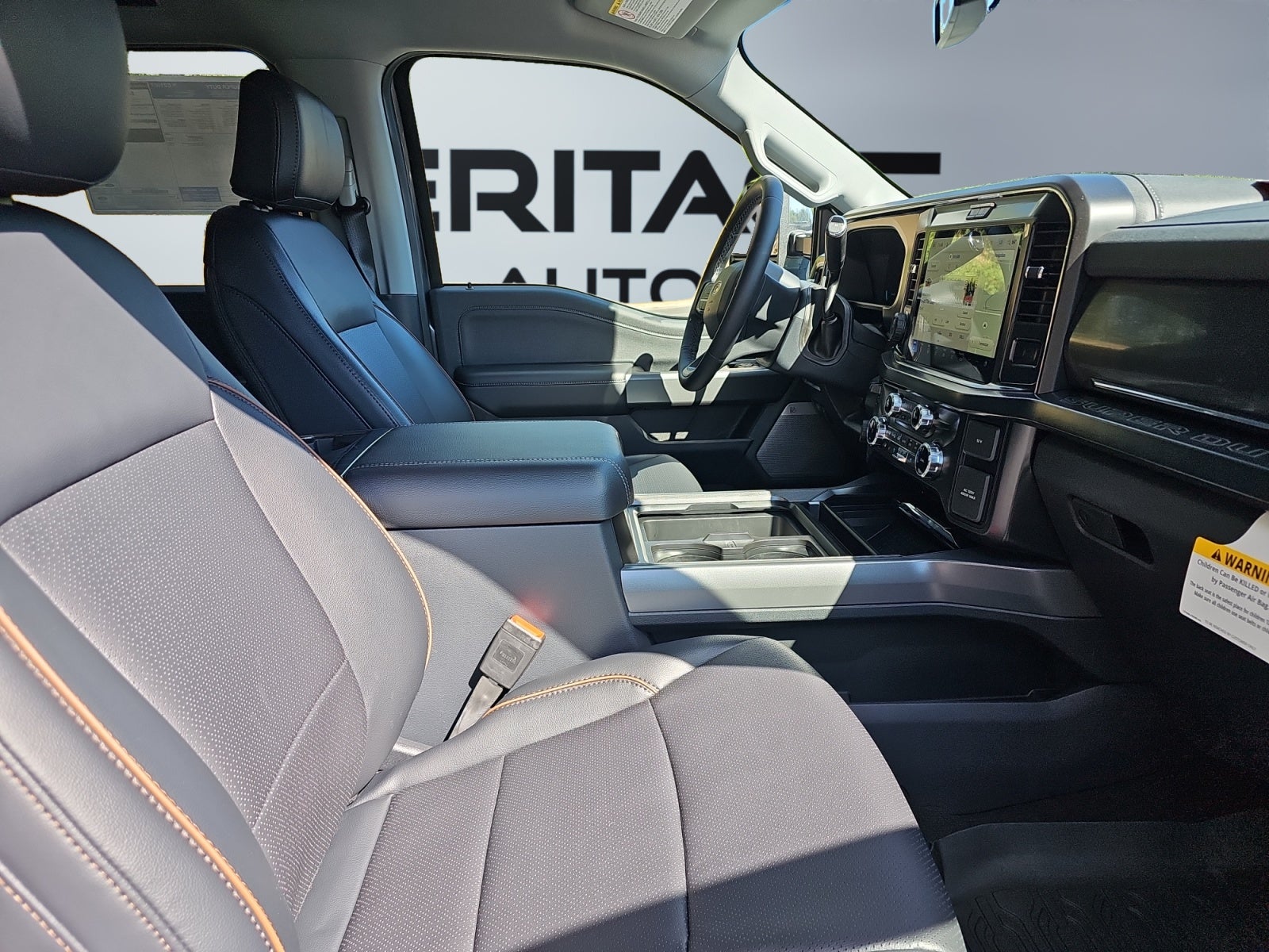 2027 Ford F-350 LARIAT