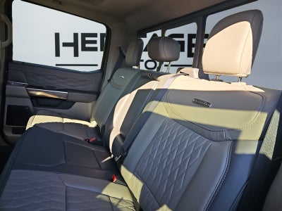 2027 Ford F-350 Platinum
