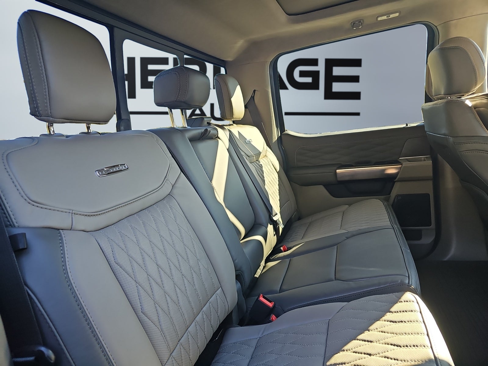 2027 Ford F-350 Platinum