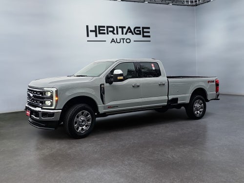 2026 Ford F-350 LARIAT