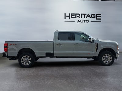2026 Ford F-350 LARIAT