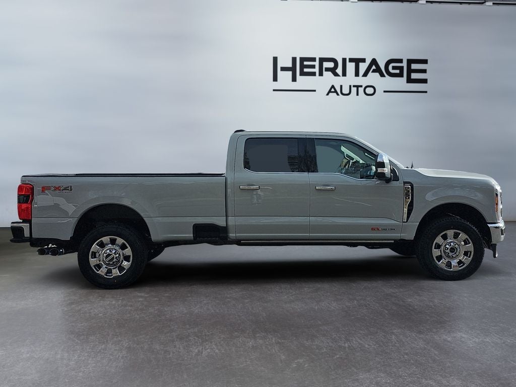 2026 Ford F-350 LARIAT