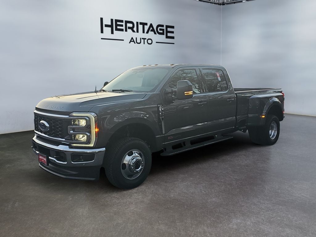 2026 Ford F-350 LARIAT