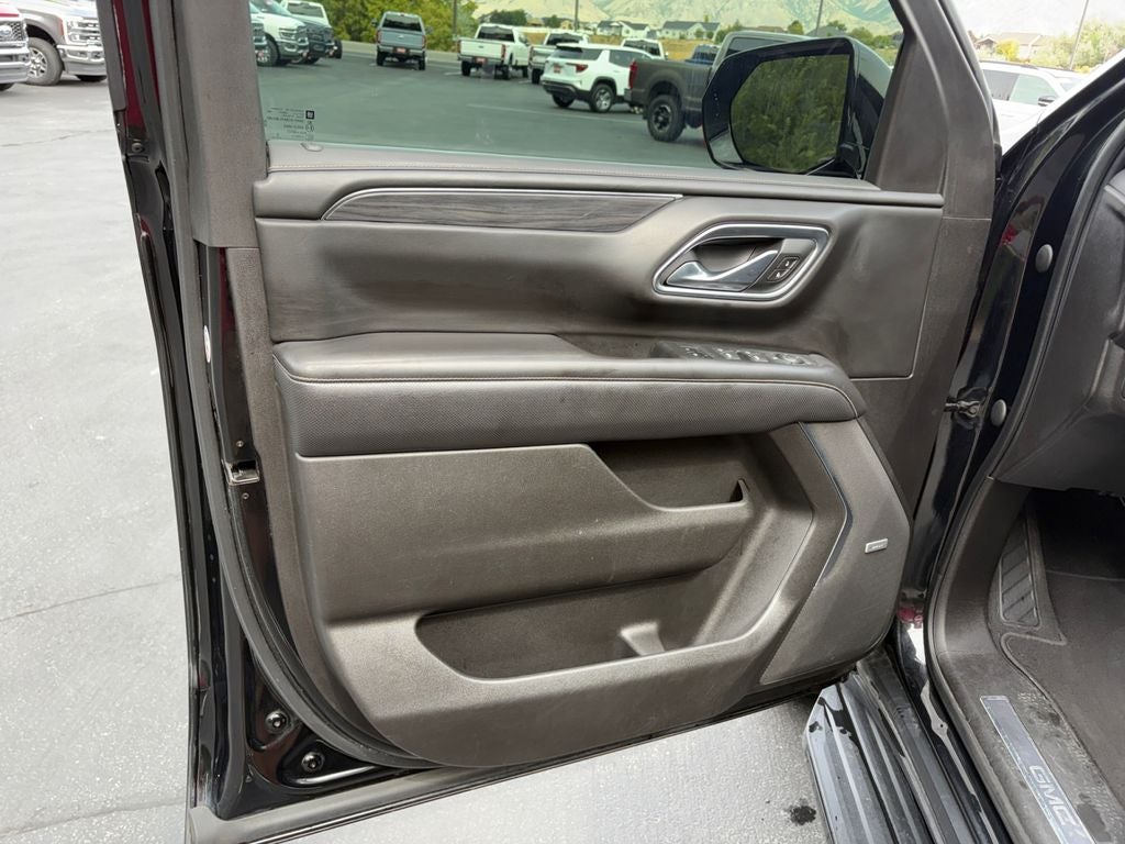 2021 GMC Yukon 4WD SLT