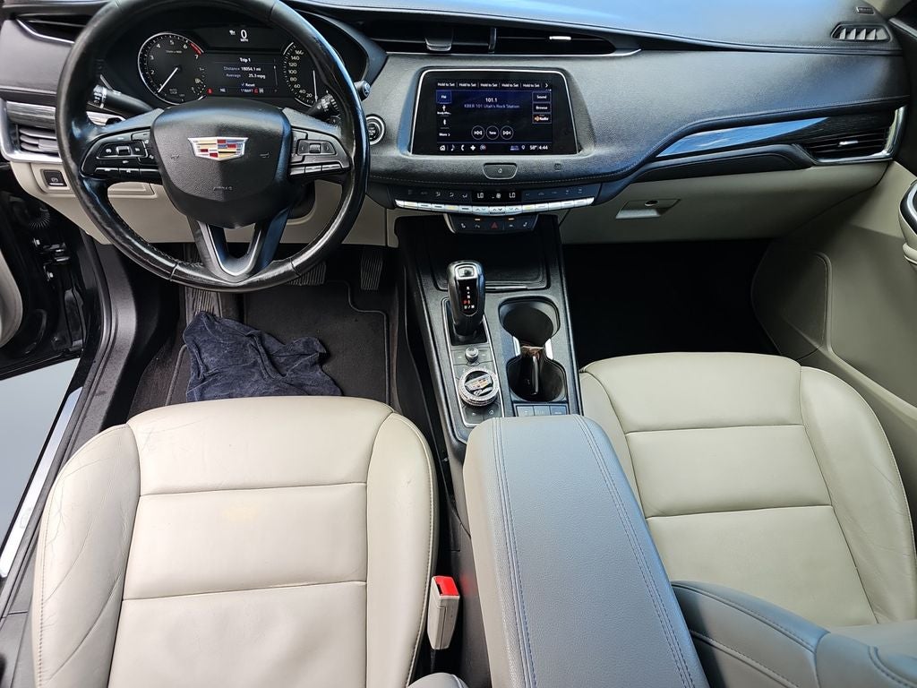 2019 Cadillac XT4 Premium Luxury