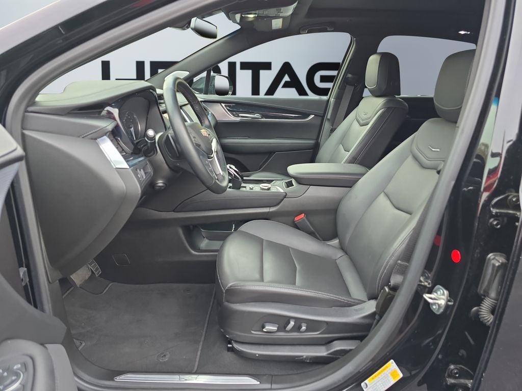 2025 Cadillac XT5 AWD Premium Luxury