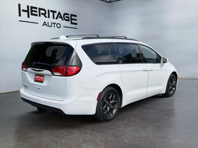 2018 Chrysler Pacifica Touring L Plus
