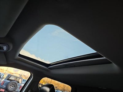 2024 RAM 3500 Laramie Crew Cab 4x4 8' Box