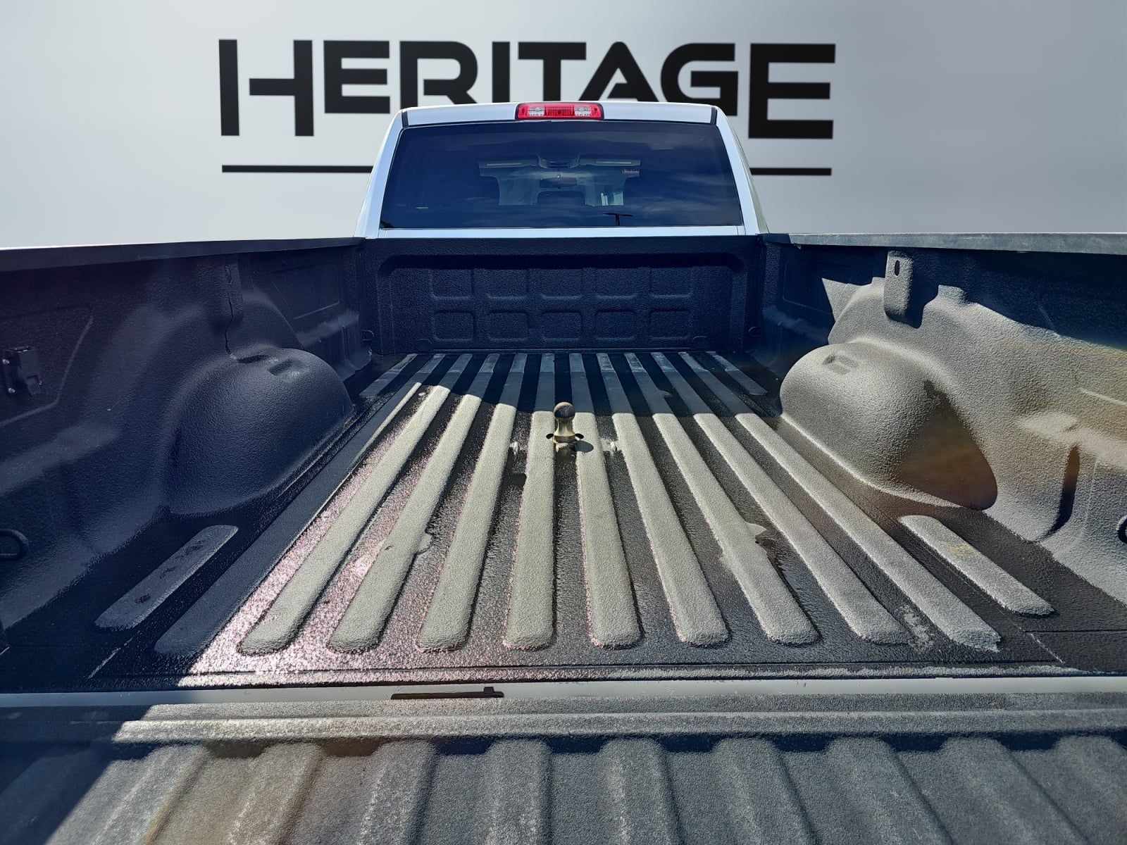 2018 RAM 2500 Tradesman Crew Cab 4x4 8' Box