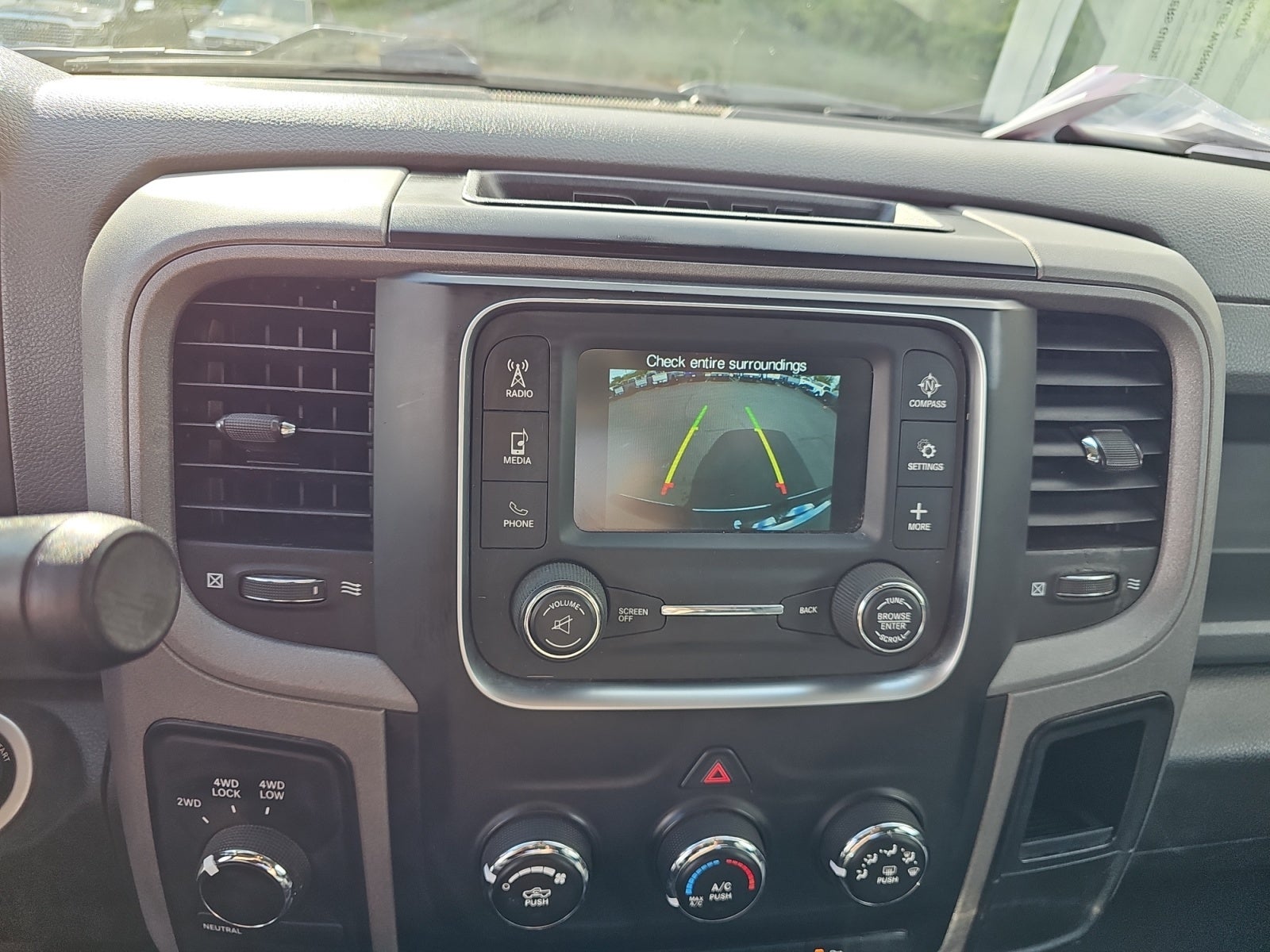 2018 RAM 2500 Tradesman Crew Cab 4x4 8' Box