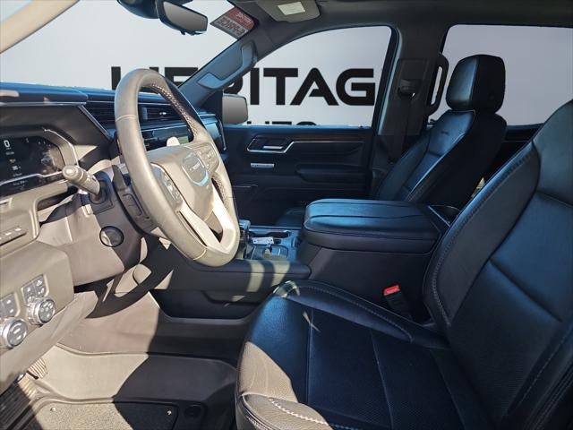 2024 GMC Sierra 4WD Crew Cab Short Box Denali
