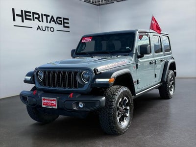 2025 Jeep Wrangler 4-Door Sahara 4x4