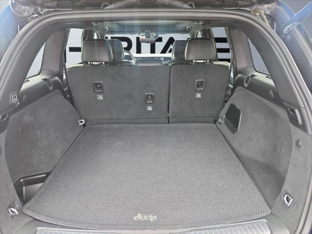 2023 Jeep Grand Cherokee Summit 4x4