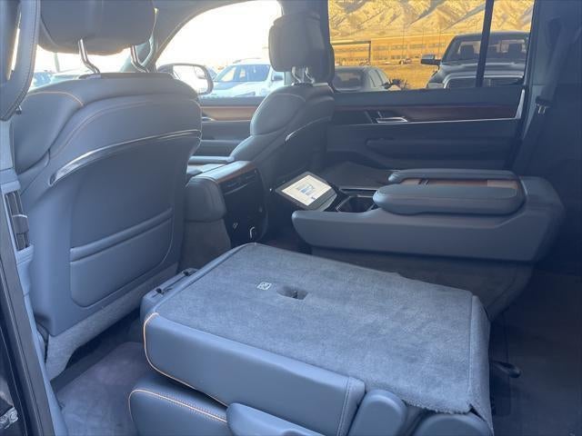 2023 Jeep Grand Wagoneer Series II 4x4