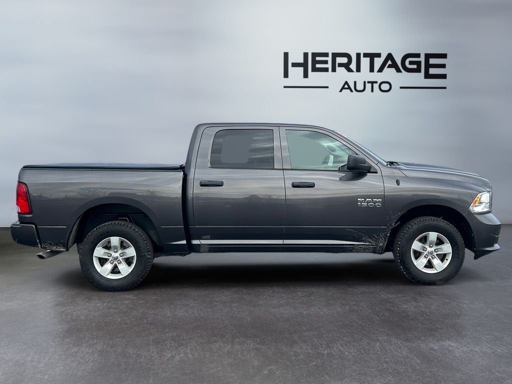 2017 RAM 1500 Express Crew Cab 4x4 5'7' Box