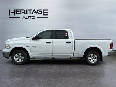 2016 RAM 1500 SLT