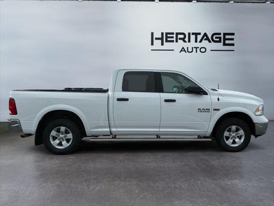 2016 RAM 1500 SLT