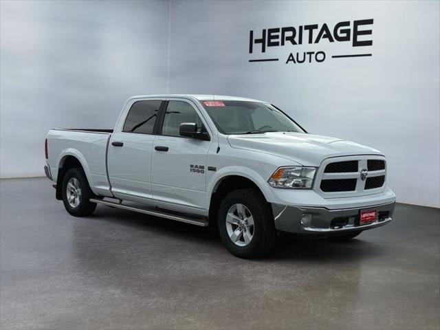 2016 RAM 1500 SLT
