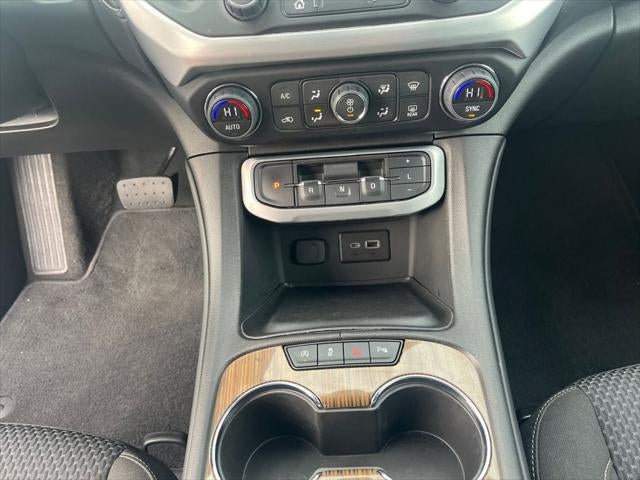 2023 GMC Acadia AWD SLE