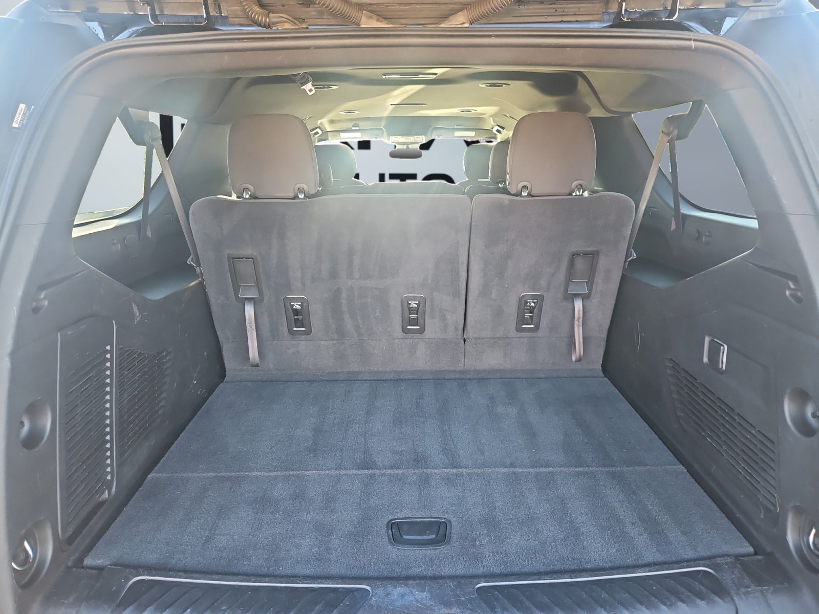 2023 GMC Yukon XL SLE