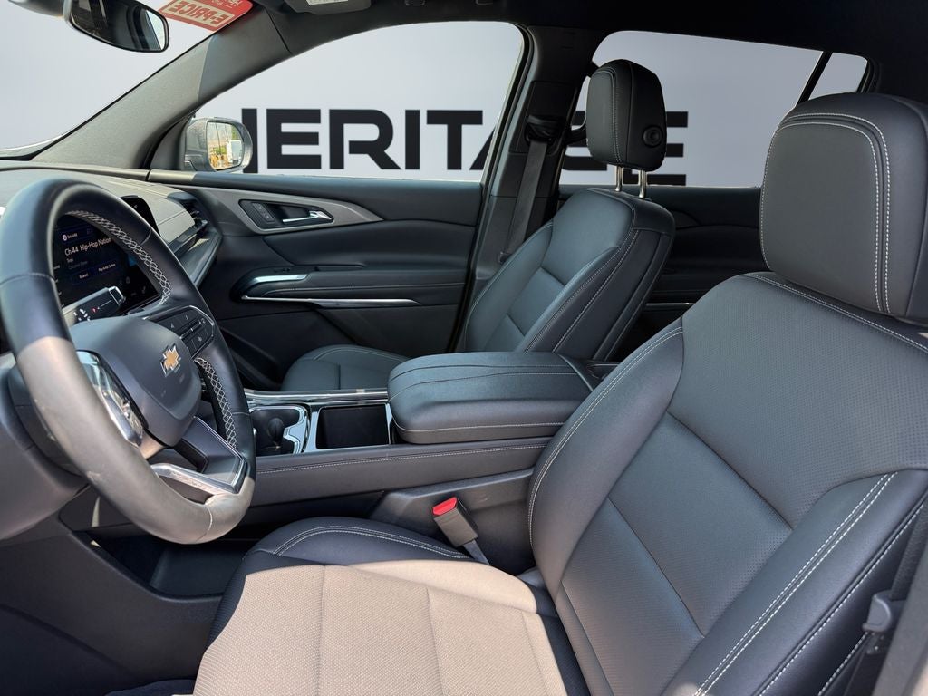 2026 Chevrolet Traverse AWD LT