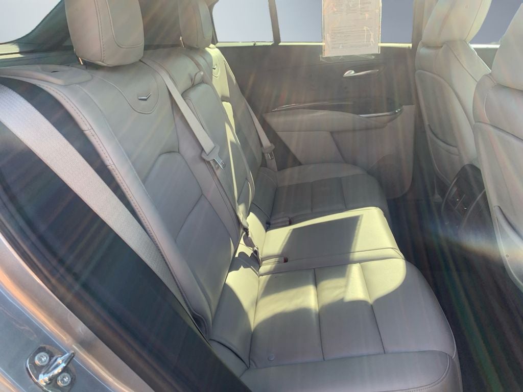 2023 Cadillac XT4 AWD Premium Luxury