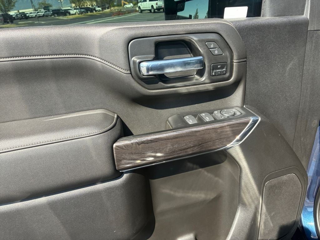 2022 Chevrolet Silverado 3500HD 4WD Crew Cab Standard Bed LTZ