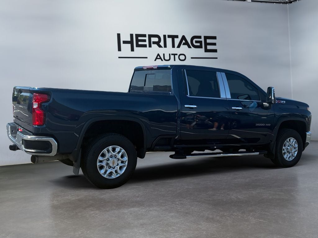 2022 Chevrolet Silverado 3500HD 4WD Crew Cab Standard Bed LTZ
